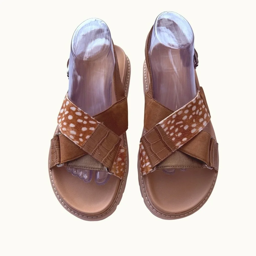 Dolce Vita Womens Brown Spotted Calf Hair Croc Platform Lug Sole Sandals 9.5